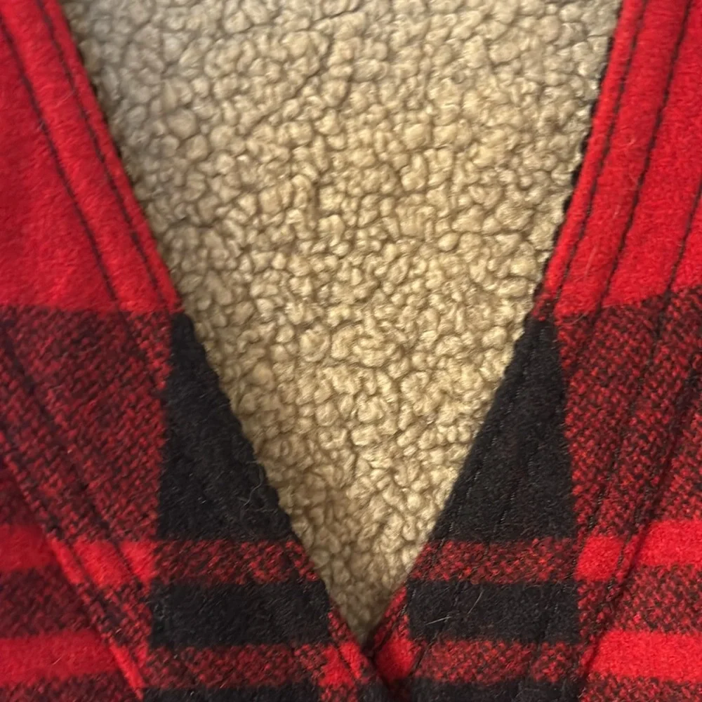 Banana Republic stylish red